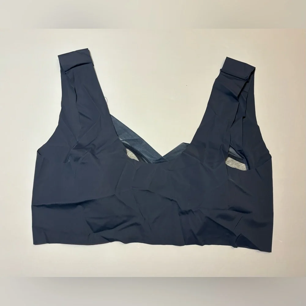 Source Unknown Gray Mesh Accent Bra w/ Heart Rhinestone Detail-For Comfort‎